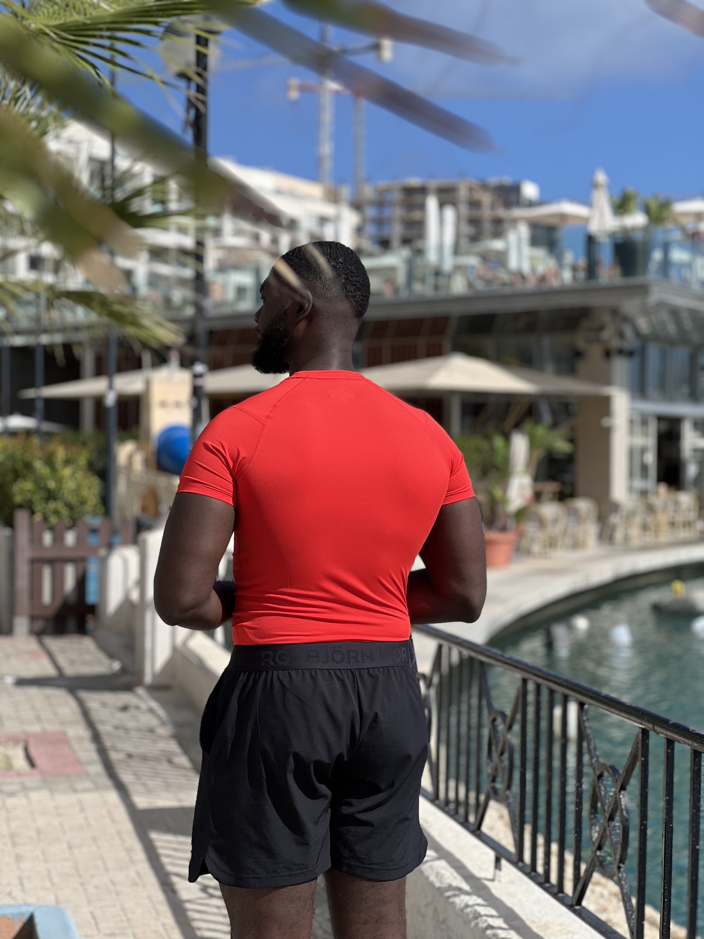 Twisterfit compression tee