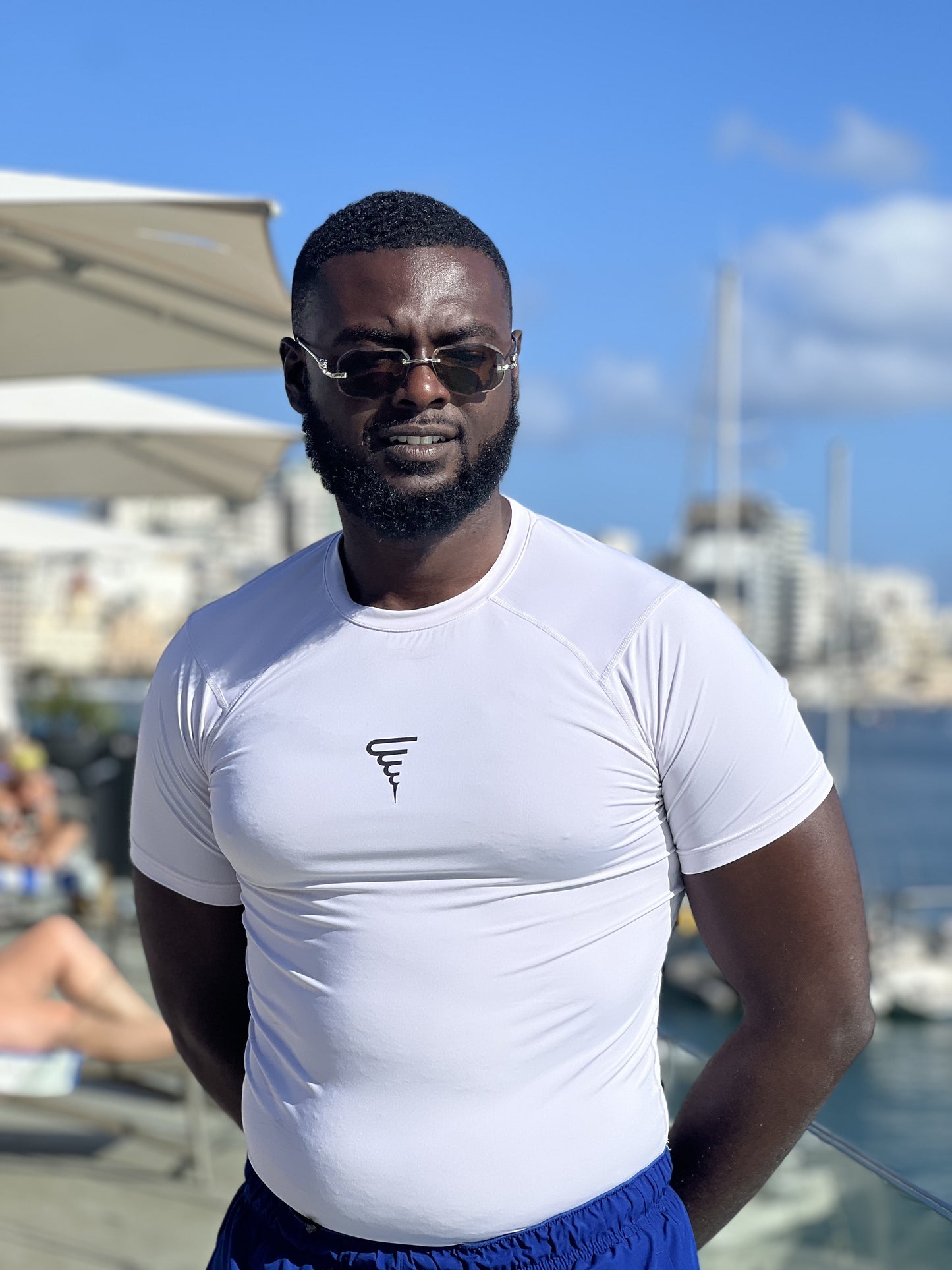 Twisterfit compression tee